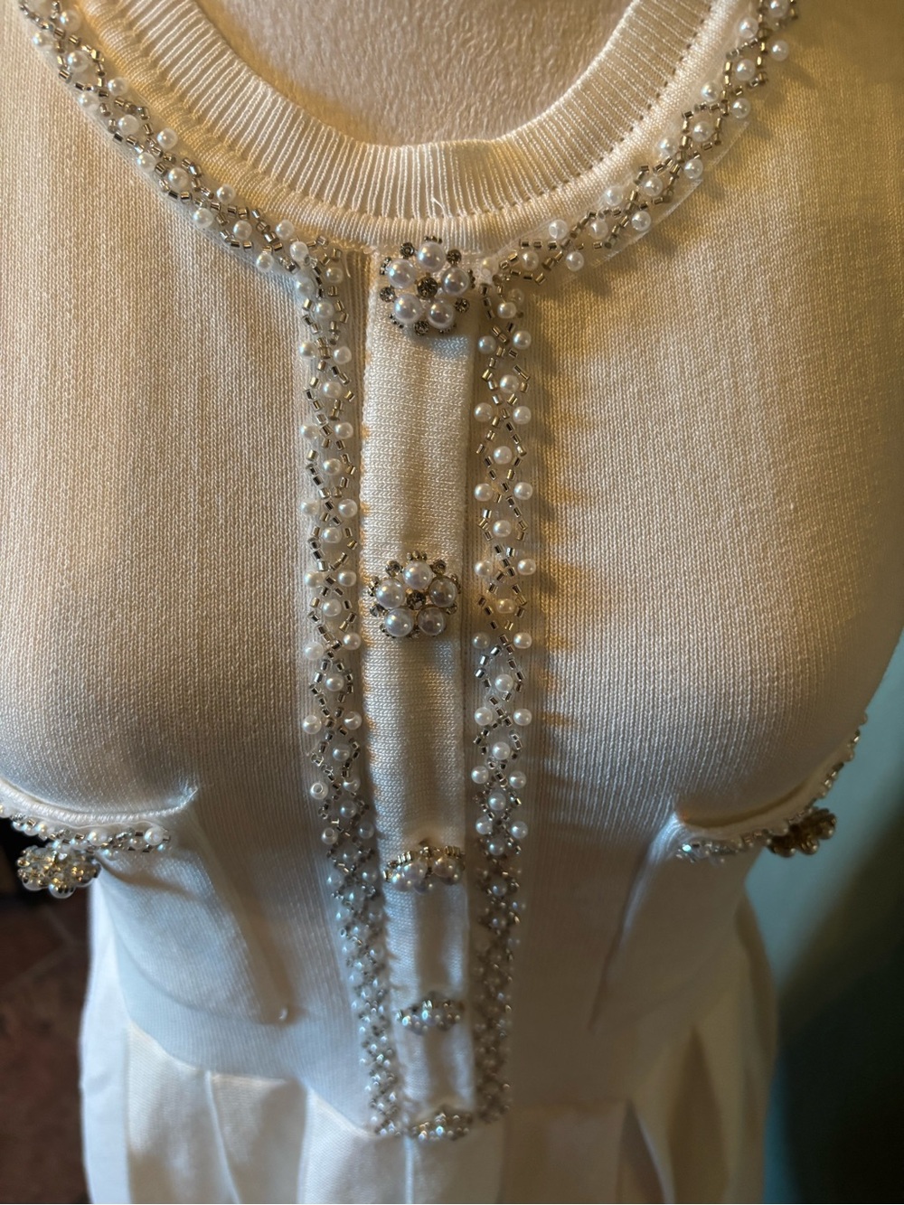 Flam Mode Beautiful off White Knit Dress with Pearl & Rhinestone NWT sz M/L